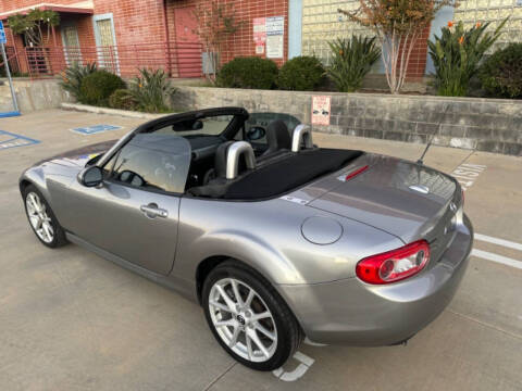 2010 Mazda MX-5 Miata Sport