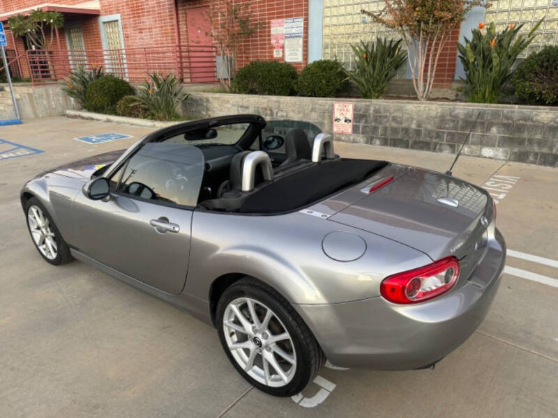 2010 Mazda MX-5 Miata Sport