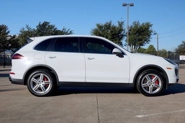 2016 Porsche Cayenne S