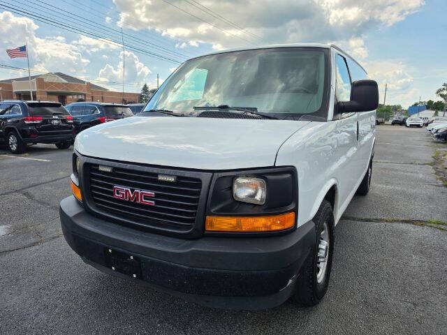 2017 GMC Savana 2500