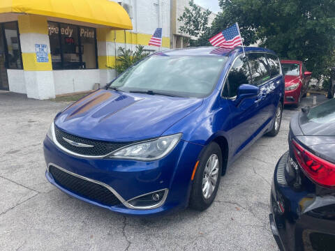 2019 Chrysler Pacifica Touring Plus