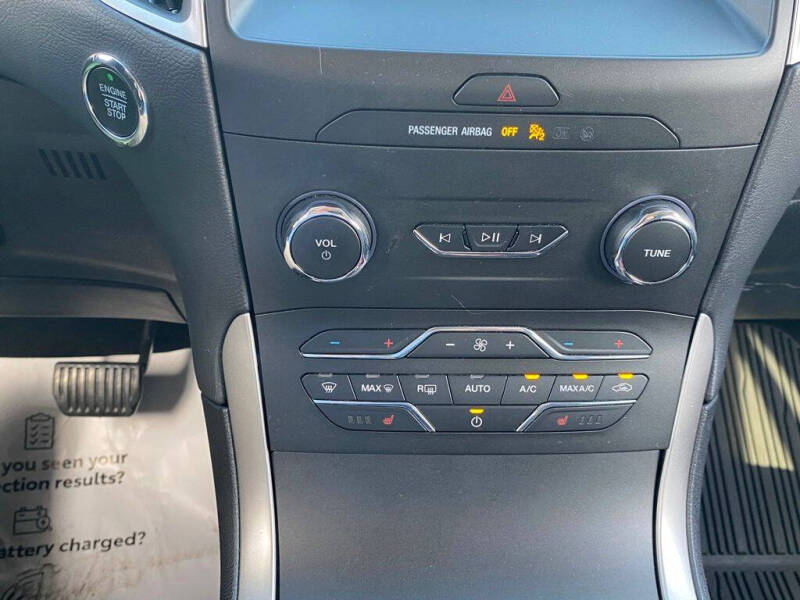 2020 Ford Edge SEL
