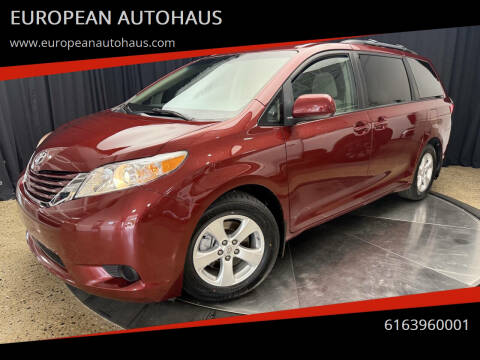 2015 Toyota Sienna LE 8-Passenger
