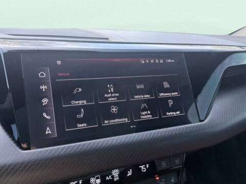 2024 Audi e-tron GT quattro Premium Plus