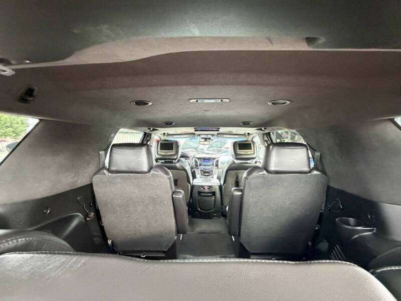2018 Cadillac Escalade Platinum