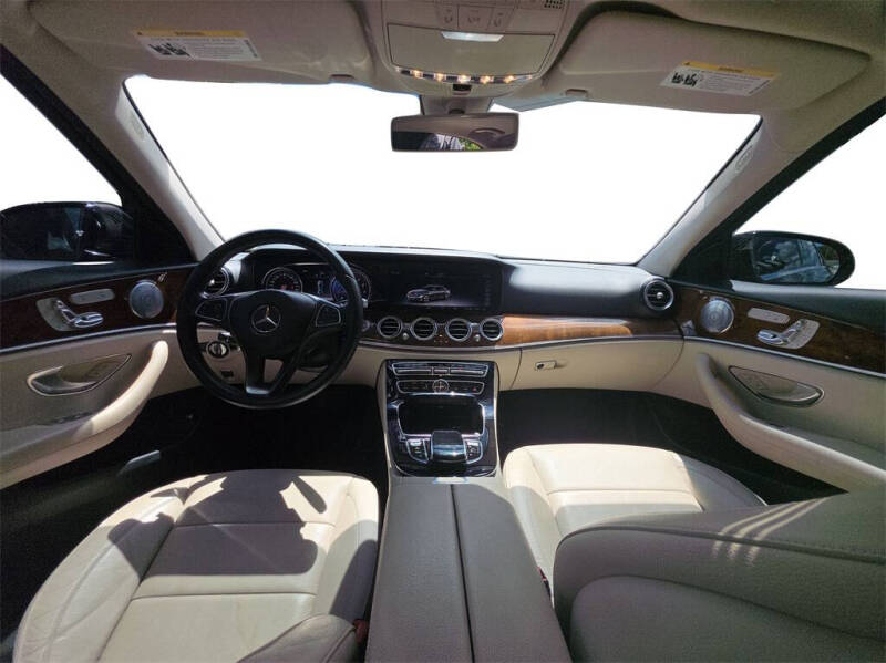 2018 Mercedes-Benz E-Class E 300