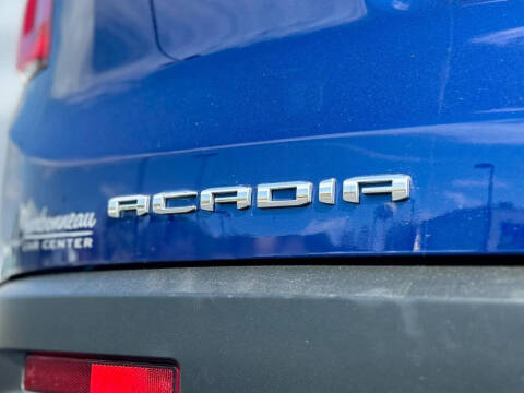 2023 GMC Acadia AT4