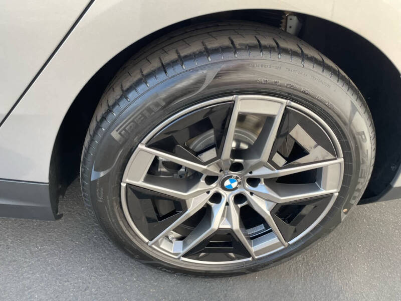 2026 BMW i5 eDrive40