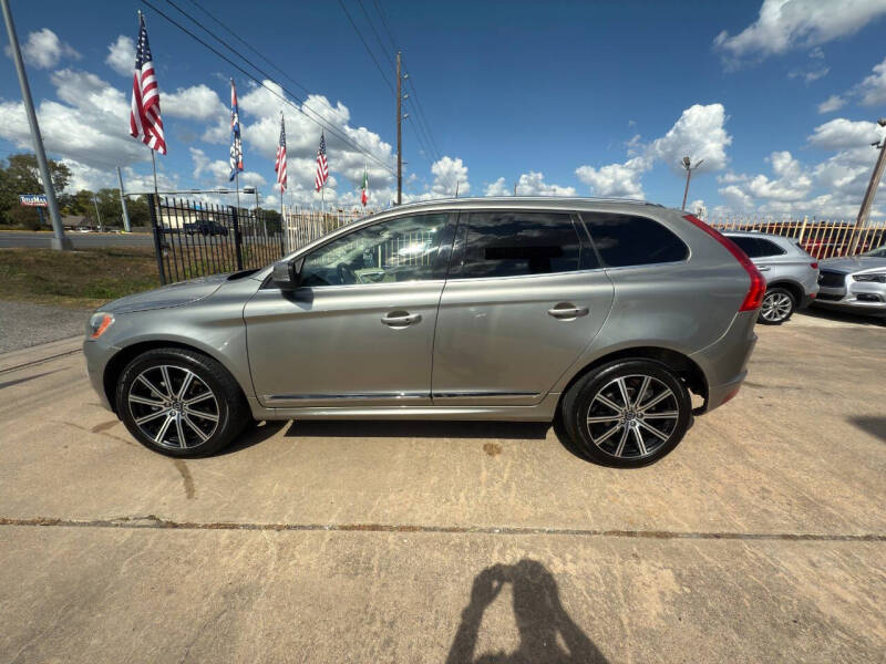 2016 Volvo XC60 T5 Drive-E Premier