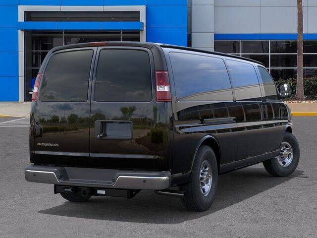 2026 Chevrolet Express 2500