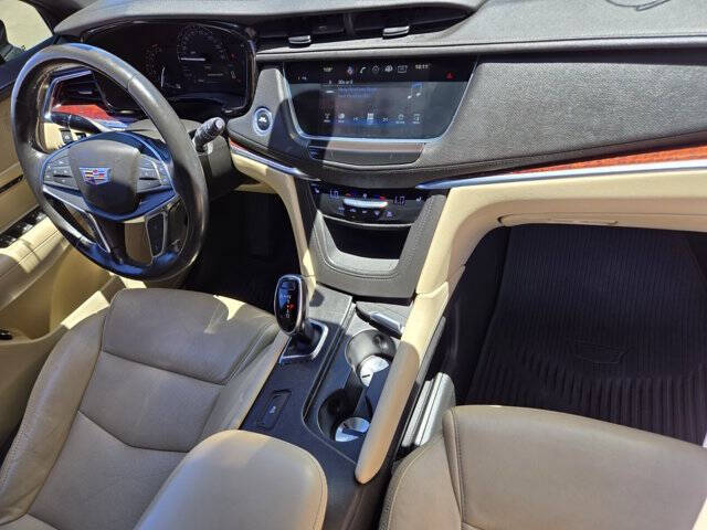 2019 Cadillac XT5 Luxury