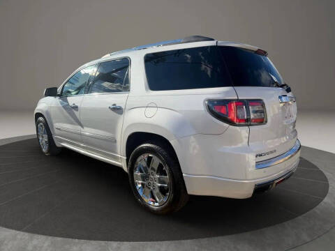 2016 GMC Acadia Denali