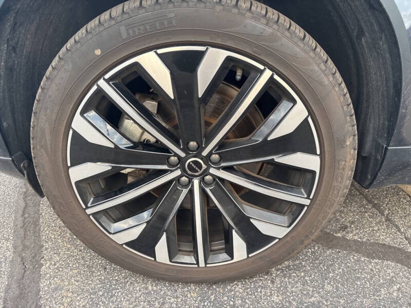 2025 Volvo XC90 B6 Plus Bright Theme 7P