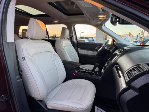 2019 Ford Explorer Platinum