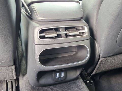 2025 Genesis GV70 2.5T Standard