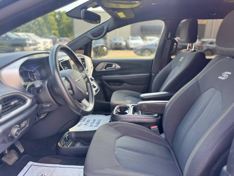 2020 Chrysler Pacifica Touring