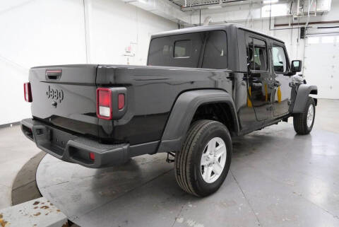 2023 Jeep Gladiator Sport S