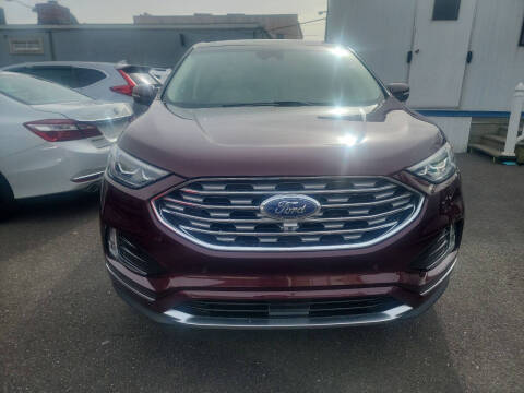 2019 Ford Edge for sale at OFIER AUTO SALES in Freeport NY