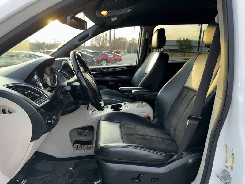 2020 Dodge Grand Caravan SXT