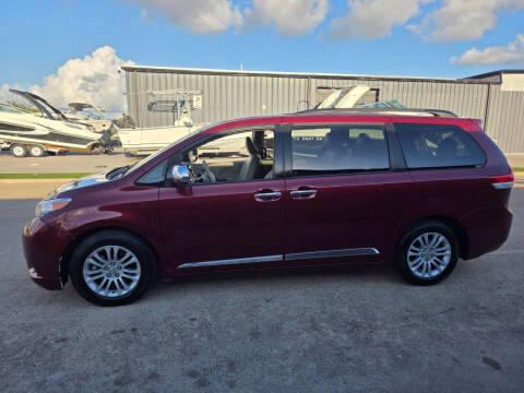 2013 Toyota Sienna