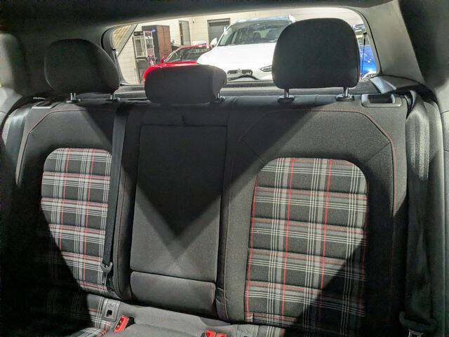 2016 Volkswagen Golf GTI S
