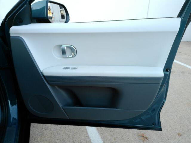 2022 Hyundai Ioniq 5 SE