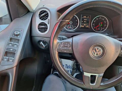 2017 Volkswagen Tiguan 2.0T Wolfsburg Edition