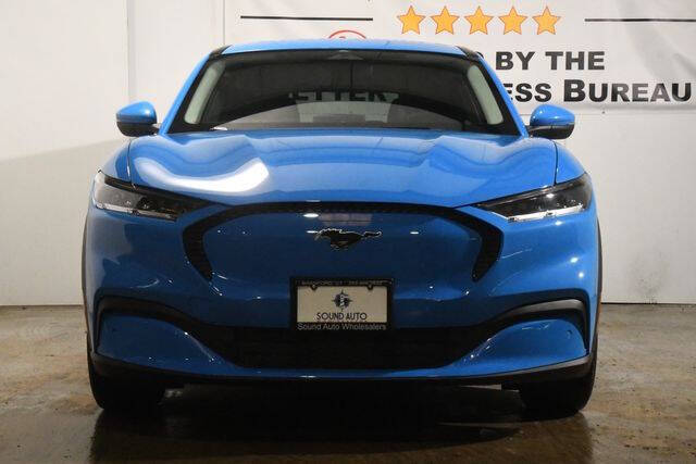 2022 Ford Mustang Mach-E Select