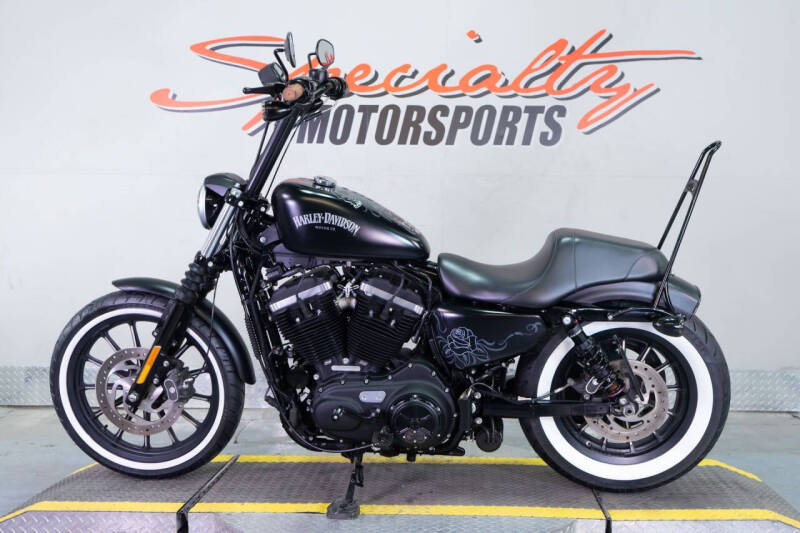 2015 Harley-Davidson Iron 883