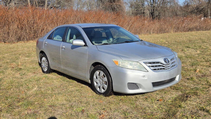 2010 Toyota Camry Base's photo