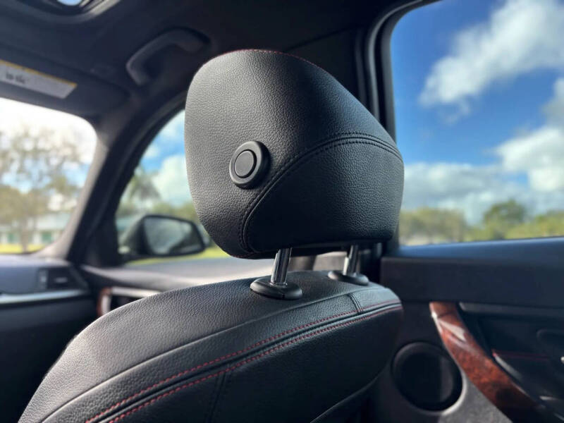 2015 BMW 3 Series 328i xDrive