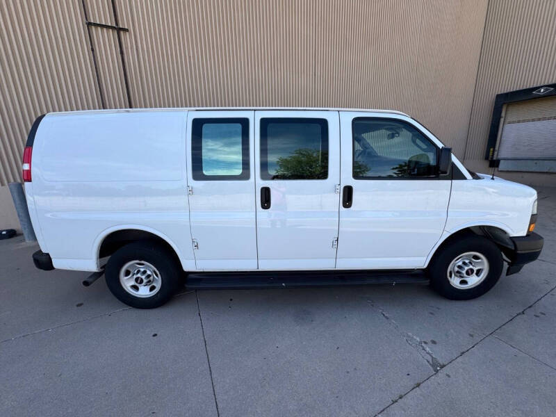 2018 GMC Savana 2500