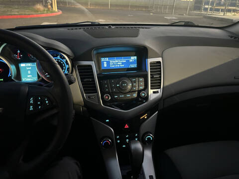 2015 Chevrolet Cruze LS Auto