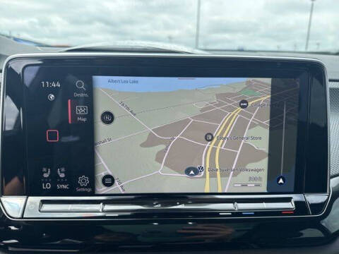 2025 Volkswagen Atlas Cross Sport SEL Premium R-Line 4Motion