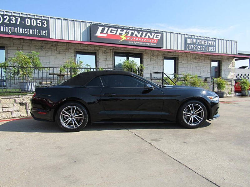 2015 Ford Mustang EcoBoost Premium