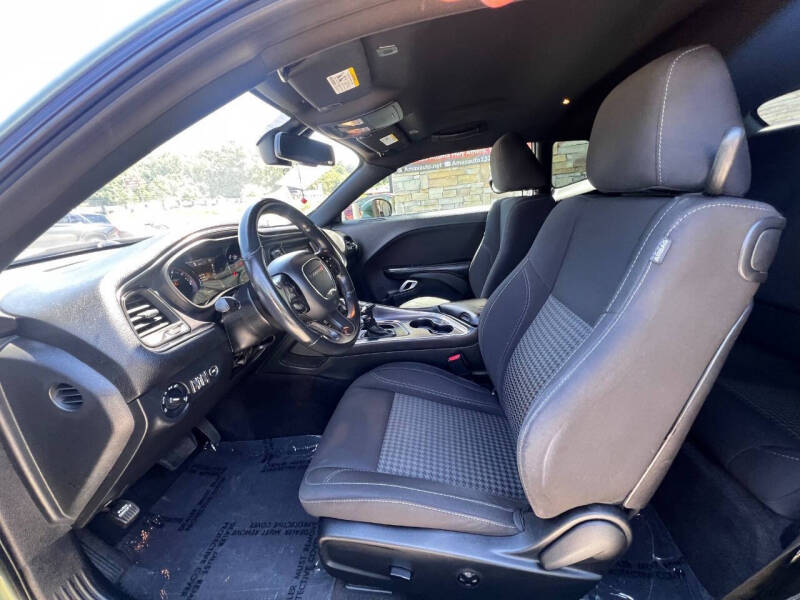 2018 Dodge Challenger SXT