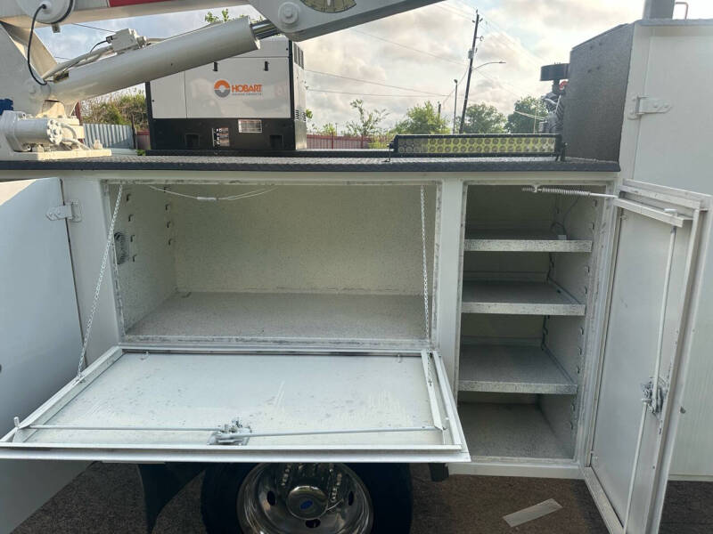 2011 Ford F-550 Super Duty