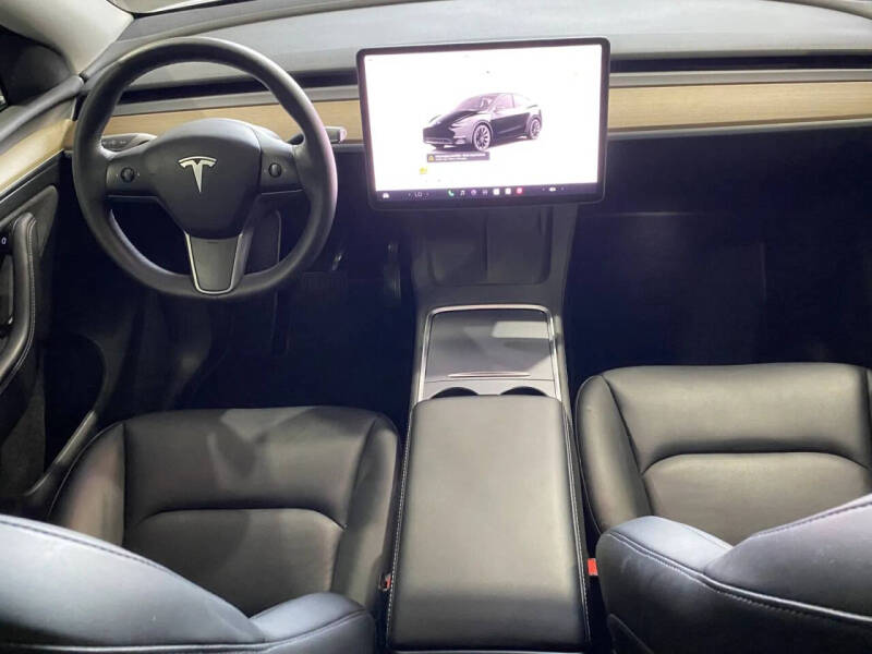 2023 Tesla Model Y Long Range