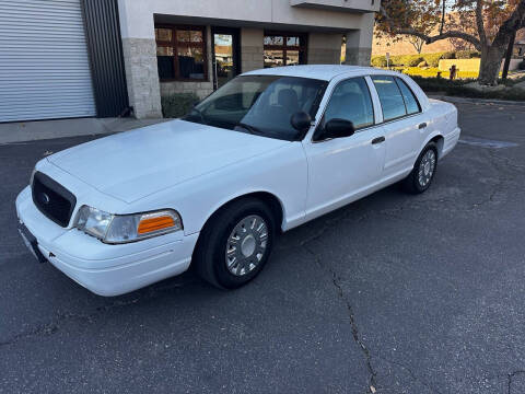 2005 Ford Crown Victoria for sale at Inland Valley Auto in Upland CA