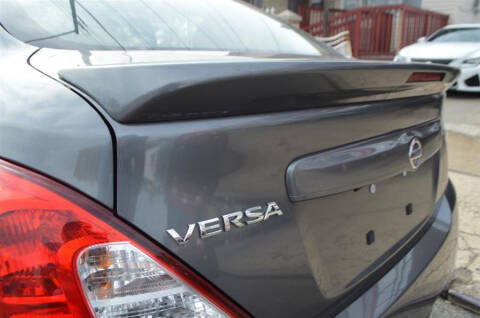 2019 Nissan Versa