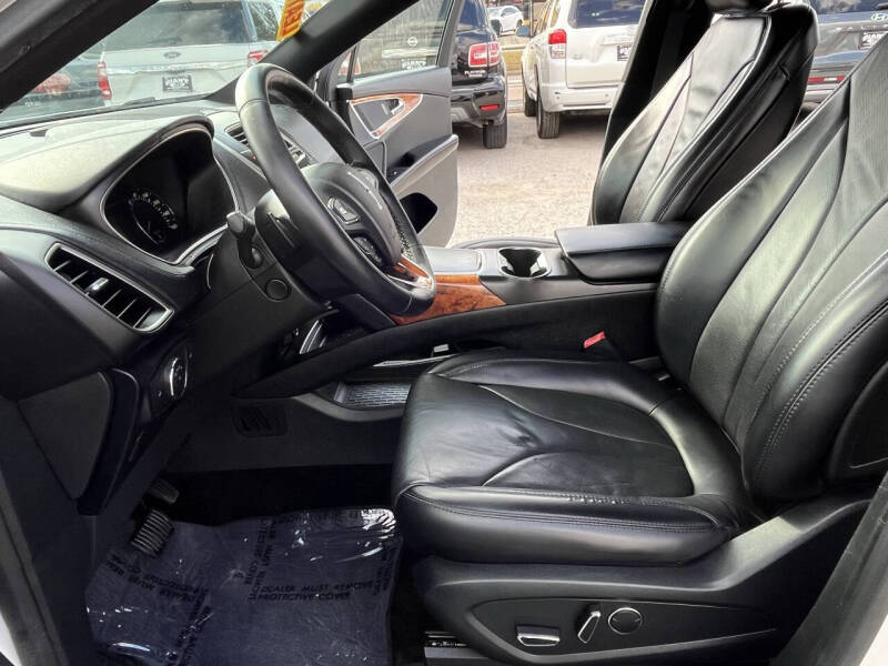 2017 Lincoln MKX Reserve