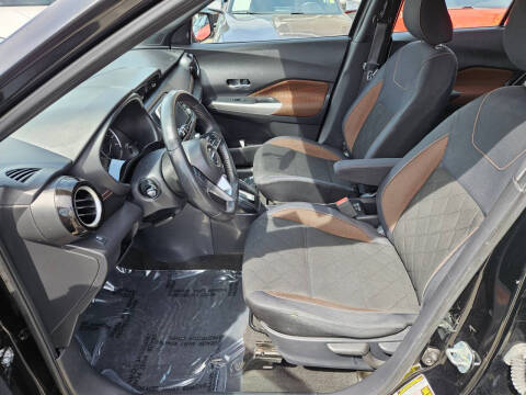 2018 Nissan Kicks SR