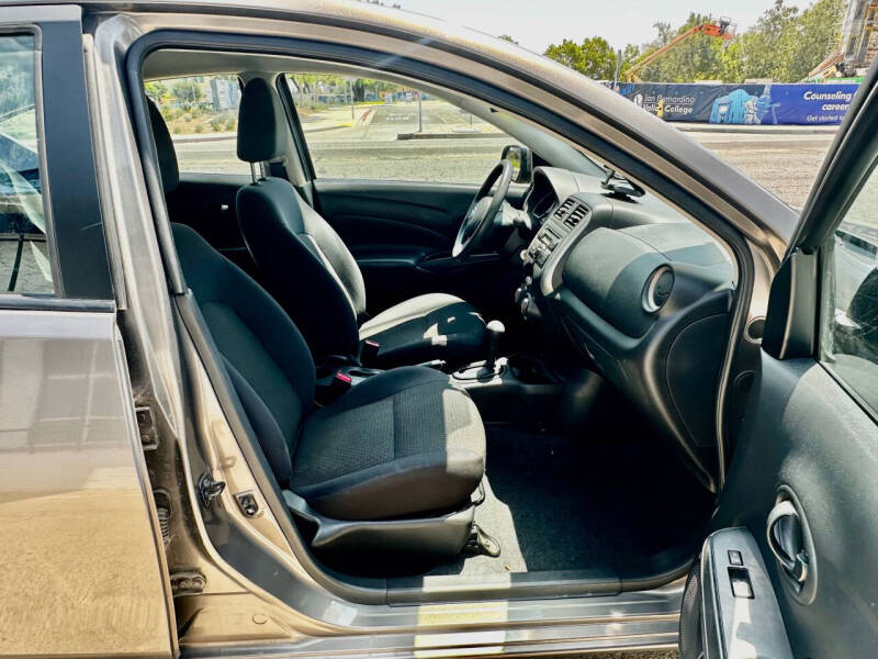 2012 Nissan Versa