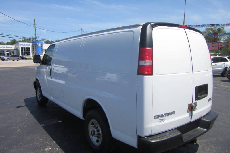 2015 GMC Savana 3500