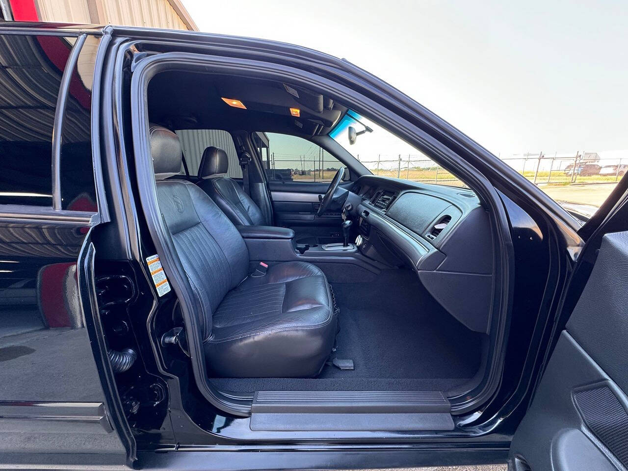 2003 Mercury Marauder for sale at Carnival Car Company in Victoria, TX