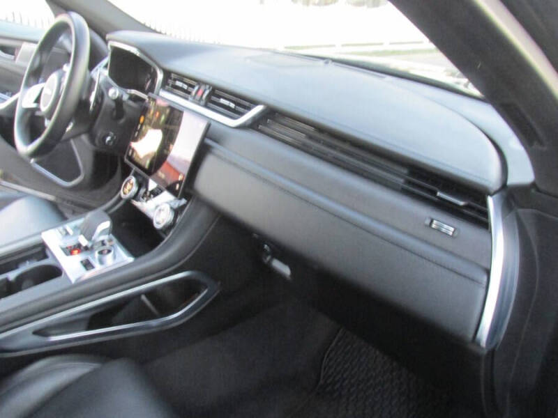 2021 Jaguar F-PACE P250 S