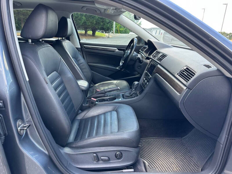 2016 Volkswagen Passat