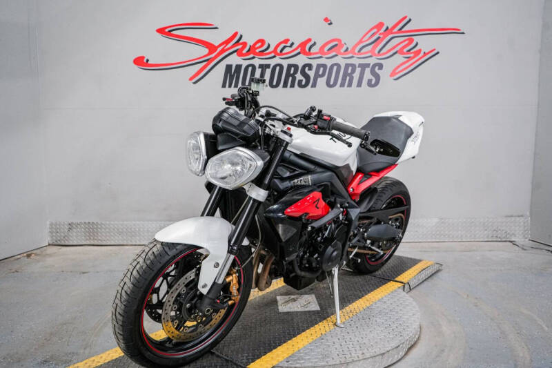 2015 Triumph Street Triple R