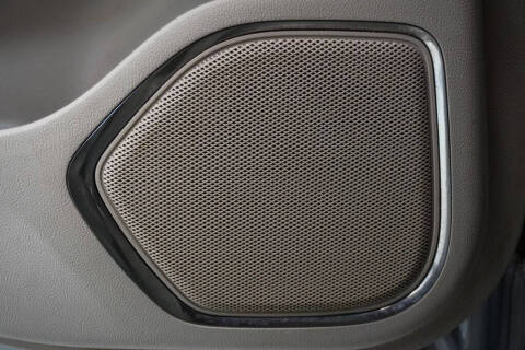 2019 Lincoln Nautilus Select