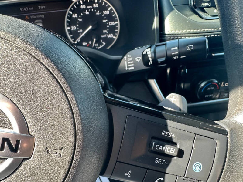 2021 Nissan Rogue SV